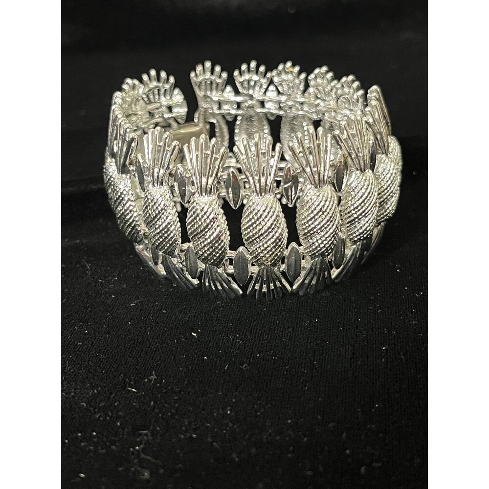 Sarah Coventry "Simply Elegant" bracelet 1962 1715